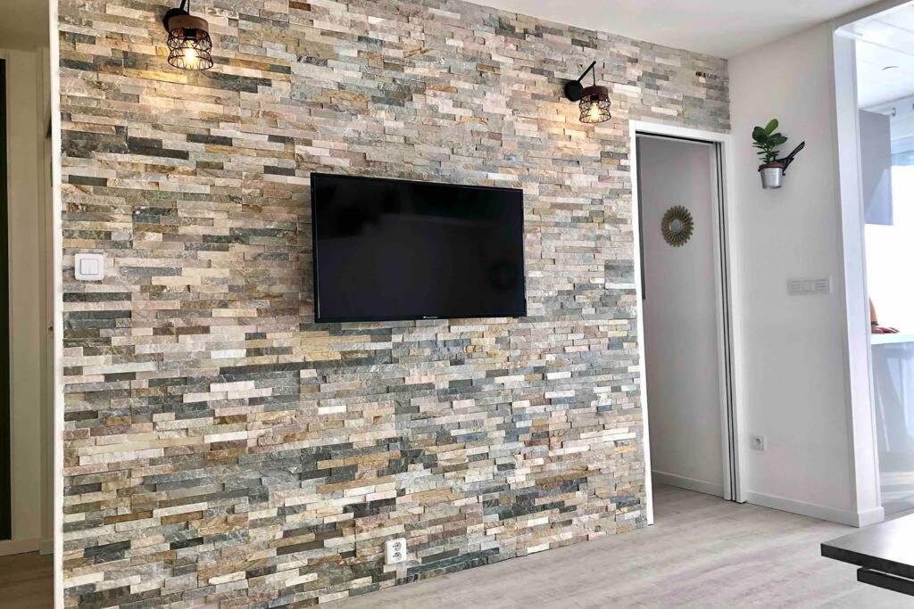 Grand Studio Cabine 30 M² Centre Ville, Refait A Neuf Pour Vous ! Climatise Ла-Гранд-Мотт Екстер'єр фото